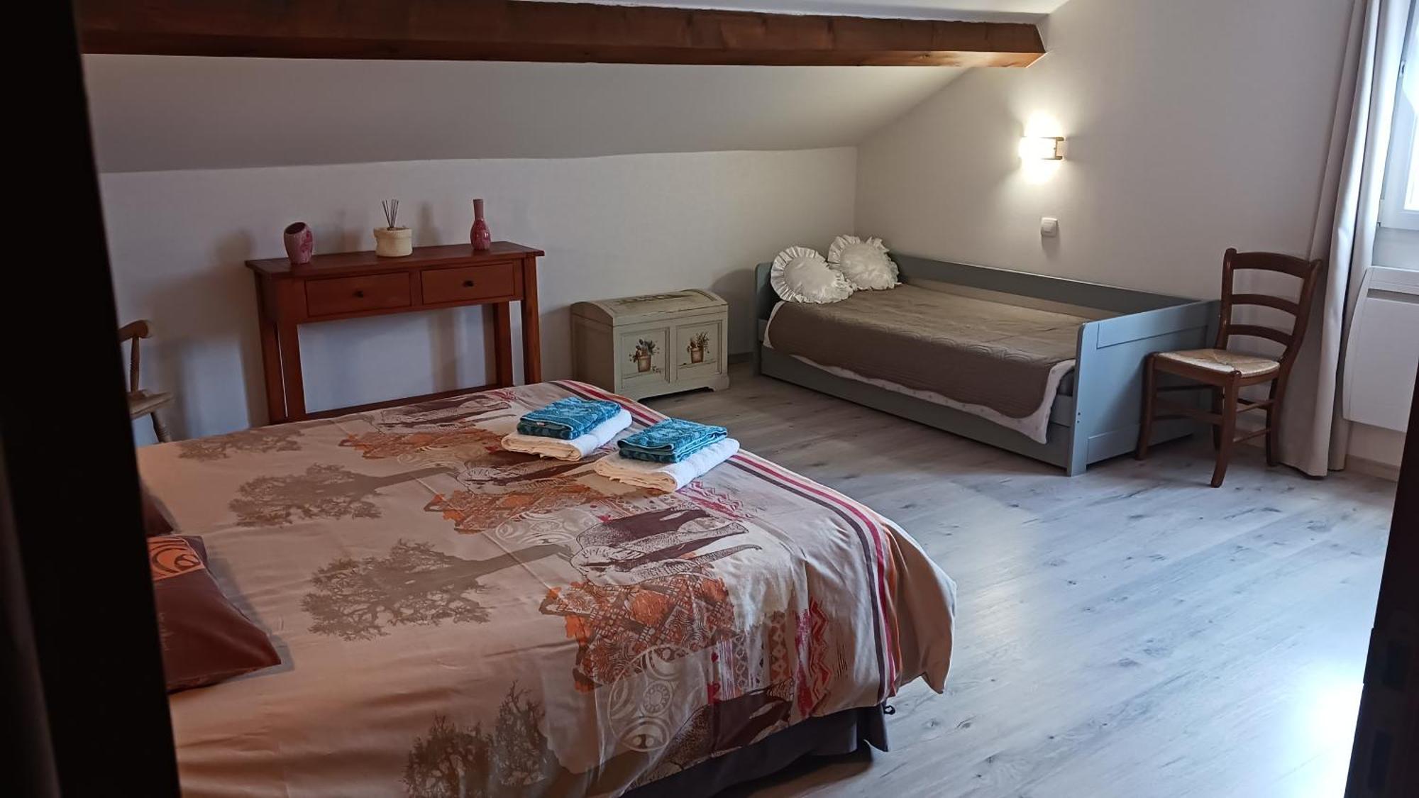 A La Joie De Vivre Chez L'Habitant Banat Exterior foto